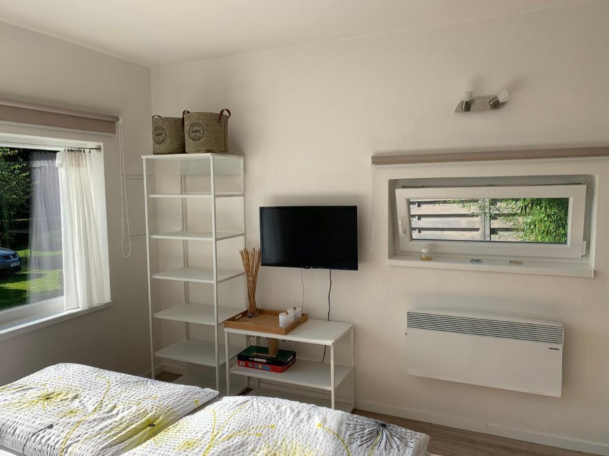 Studiovy Apartman V Zahrade Police nad Metují Dış mekan fotoğraf